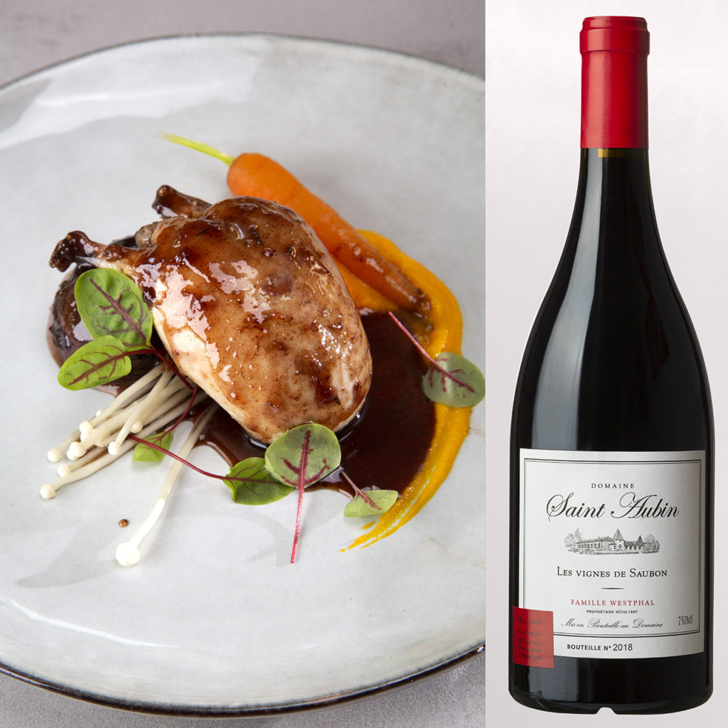 Caille farcie et vin rouge